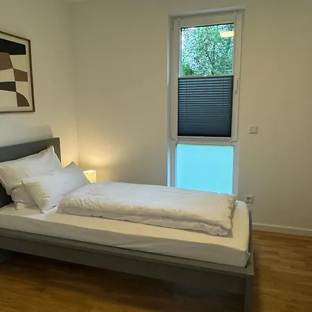 Star Living Near Frankfurt *