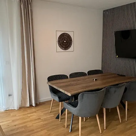Star Living Near Frankfurt * Hanau