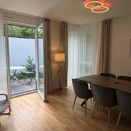 Star Living Near Frankfurt Apartmán *