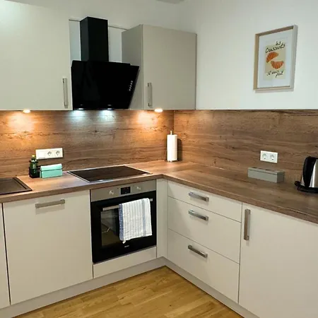 Star Living Near Frankfurt *