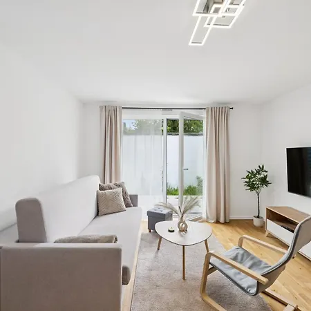 Star Living Near Frankfurt